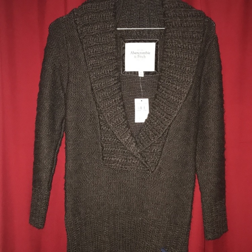 Abercrombie and Fitch Sweater